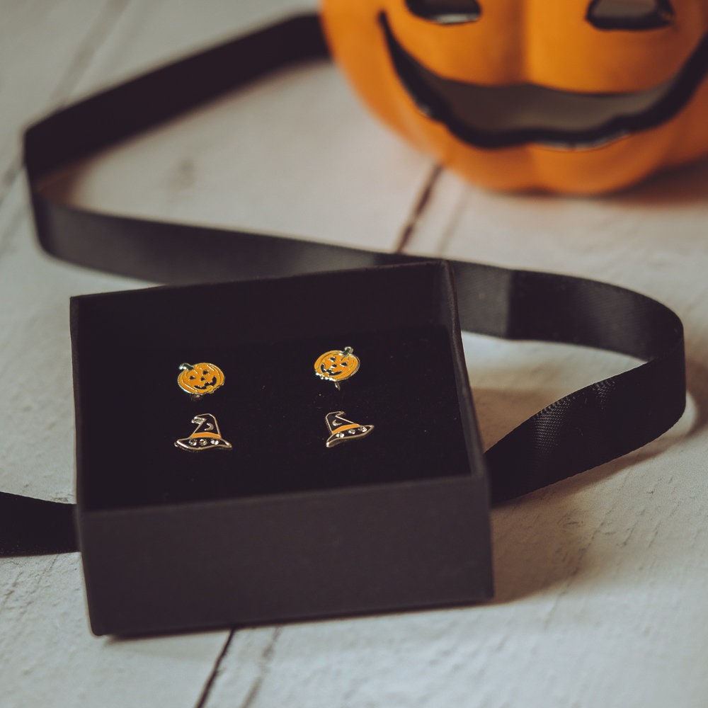 Sterling Silver witches hat studs earrings studs 925 halloween present gift  spooky
